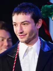 エズラ・ミラー