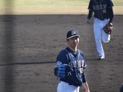 塚田貴之