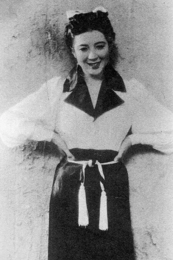 真山くみ子