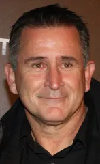 アンソニー・ラパーリア
