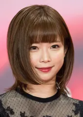 紗倉まな
