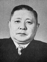井野碩哉