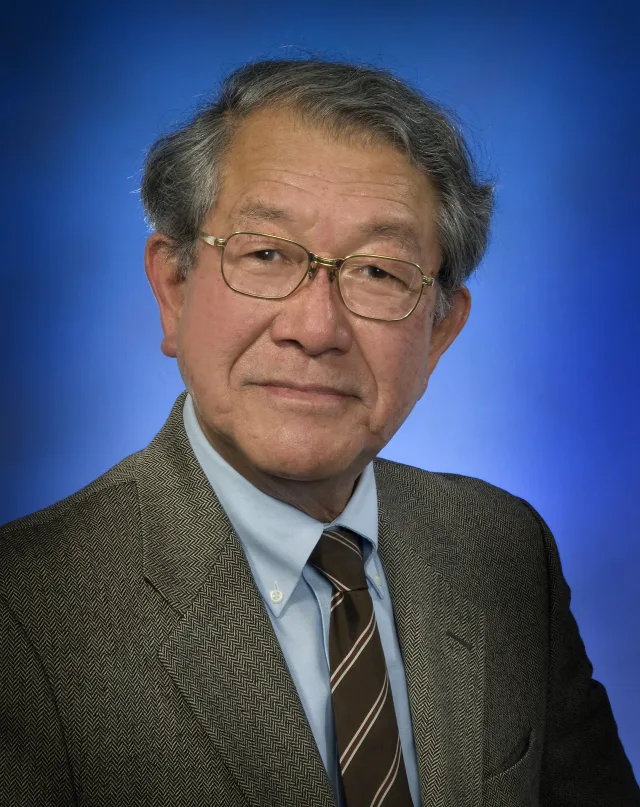 尾崎敏