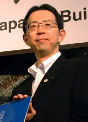 内堀雅雄