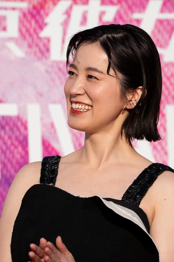上地由真