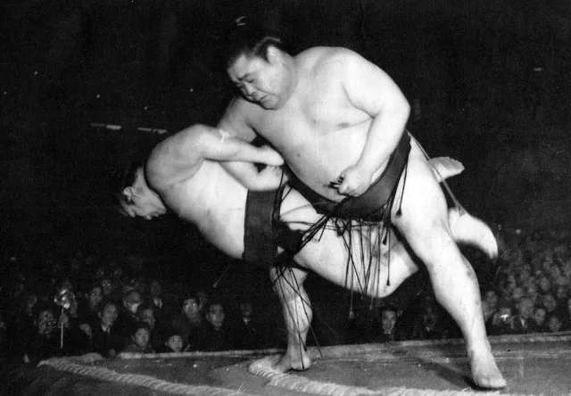三根山隆司