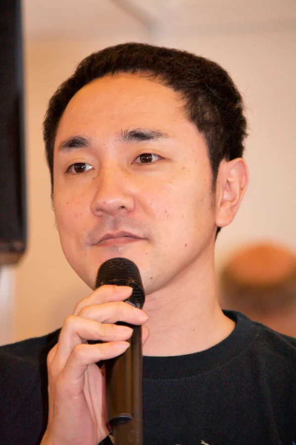 松山洋