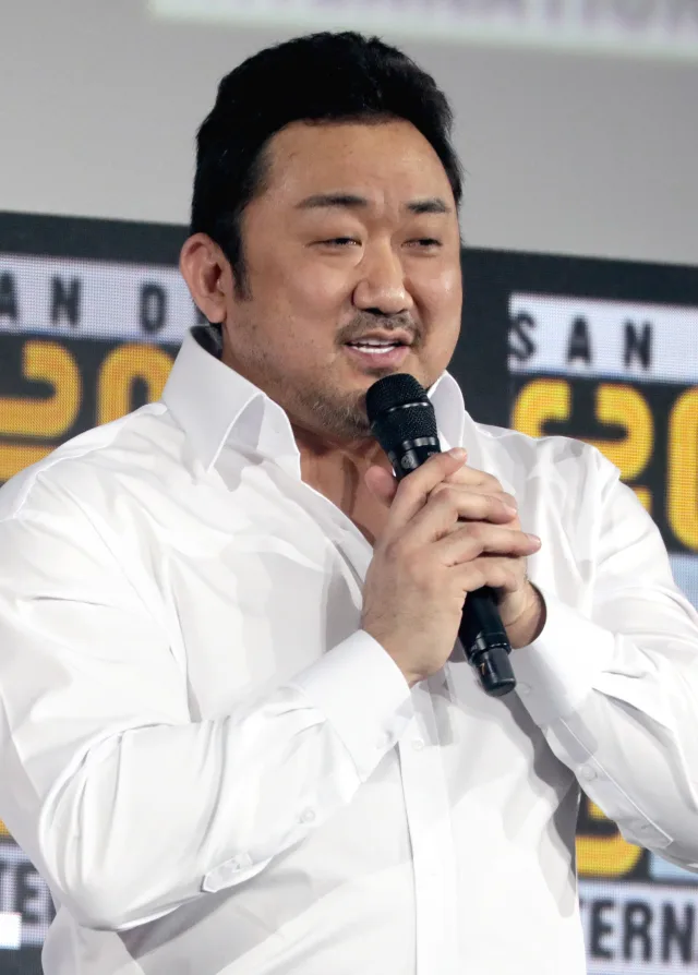 マ・ドンソク