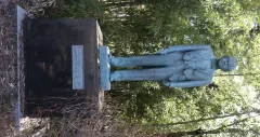松平勇雄