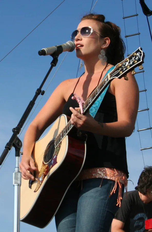 Jessica Harp