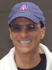 ジミー・アイオヴィン