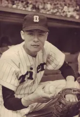 小山正明