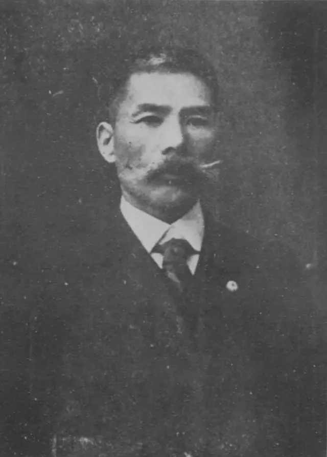 鈴木辰次郎