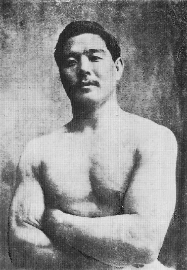 前田光世