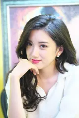 愛川アヤノ
