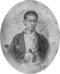 山内作左衛門