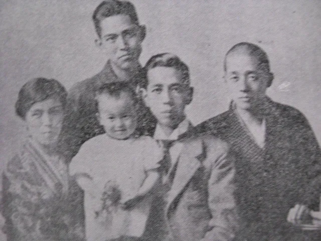 岸信和