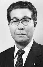 石橋一弥