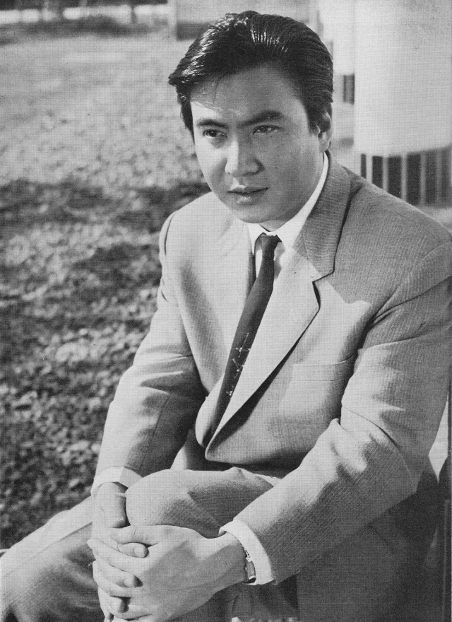 高橋貞二