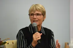 Hanne-Vibeke Holst