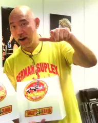 山崎一夫