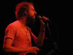 Phosphorescent