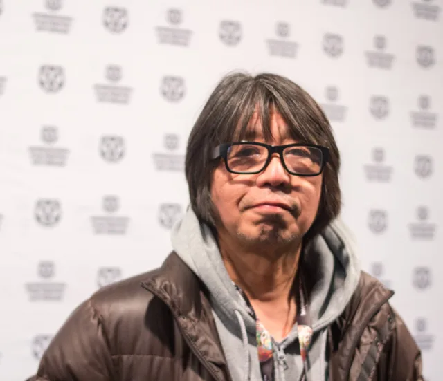 森達也