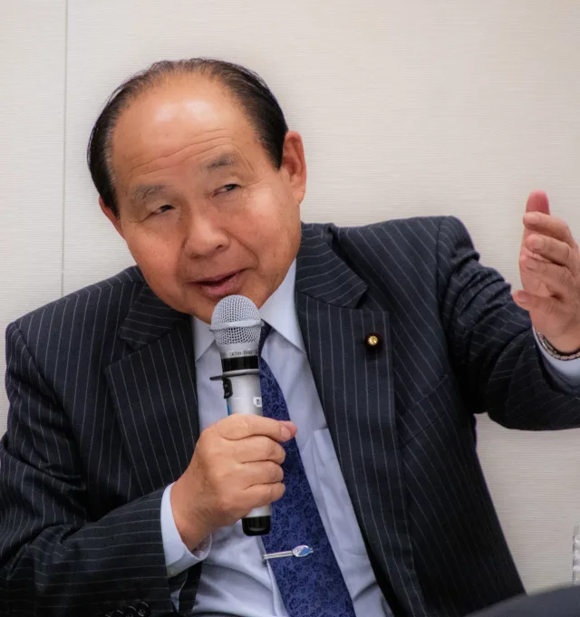 福田昭夫