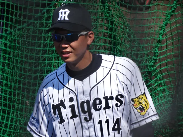 横川雄介