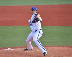 堀岡隼人