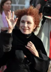 ジュリア・ミゲネス