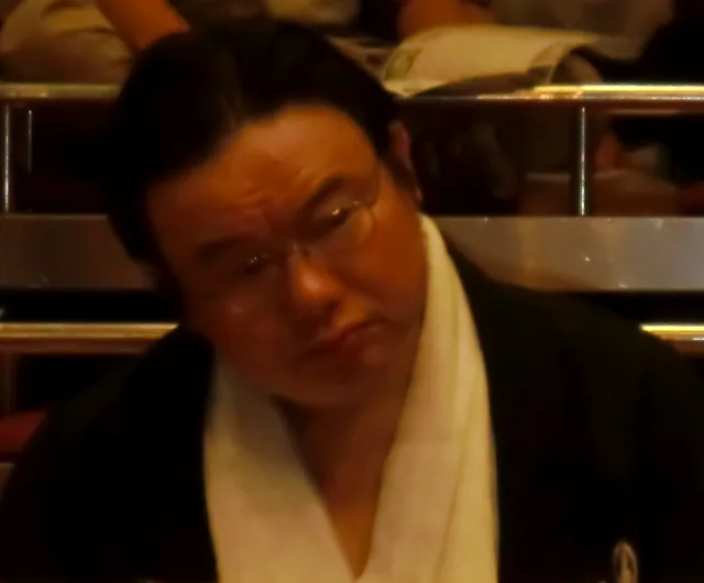 逆鉾伸重