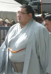 霜鳳典雄