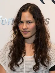 Laurel Nakadate