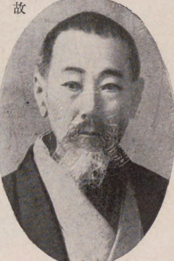 小暮英三郎