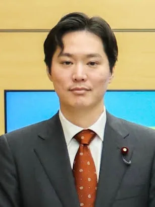 峰島侑也