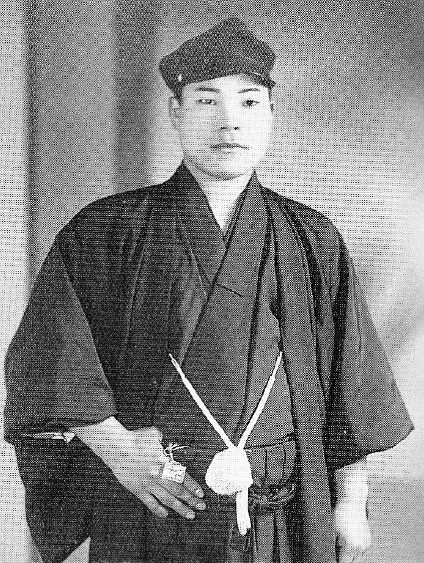 湊庄市
