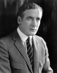 Tom Santschi