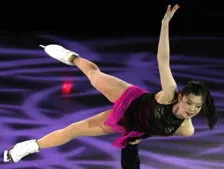 伊奈恭子
