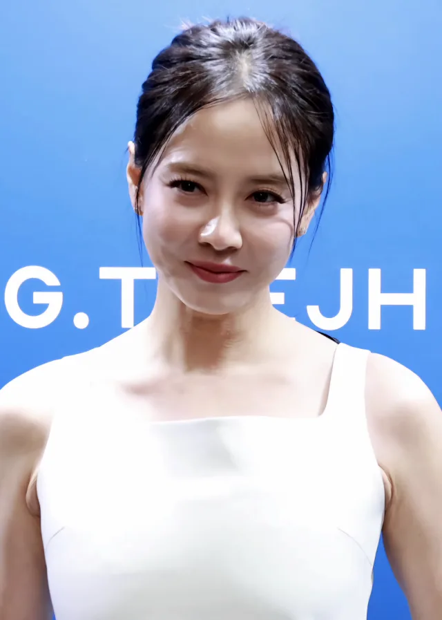ソン・ジヒョ